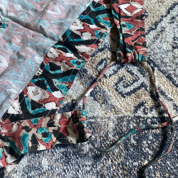 Roxy halter aztec crop top - Picture 4 of 7